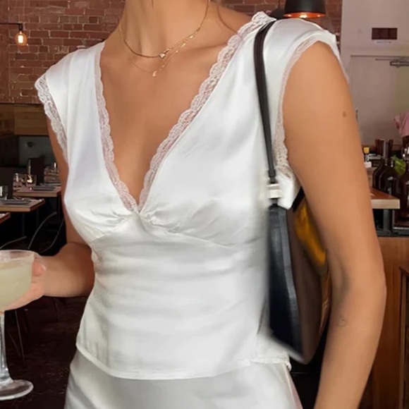 NWT lace trim satin skirt set by Commense in size XS - Picture 2 of 16